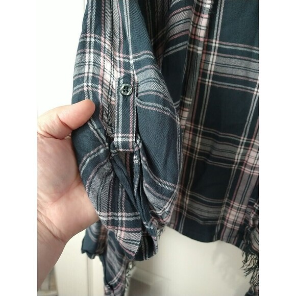 Justice Girls Open Roll Tab Plaid Waterfall Shawl. Size 18 - Picture 7 of 11